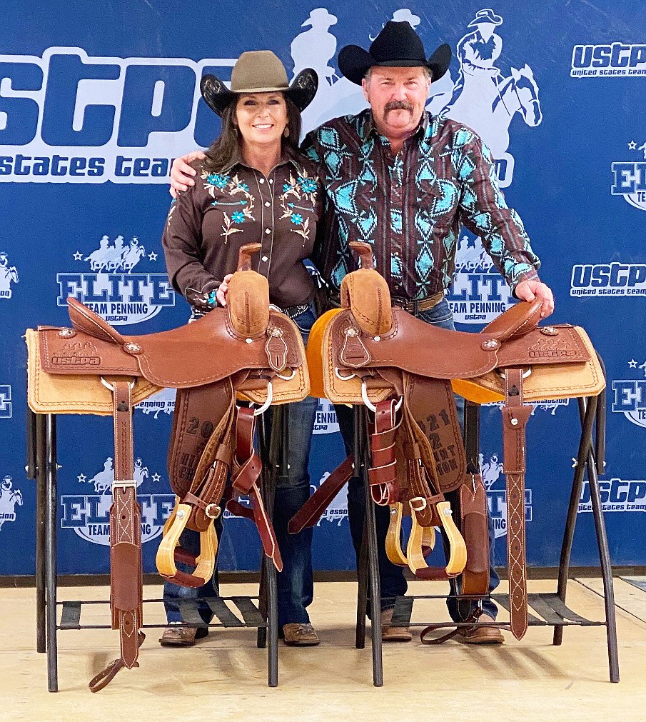 Mark Allen (right) and wife, Janeice Allen, were presented high point saddles during the 2021 World Finals in Amarillo, Texas.