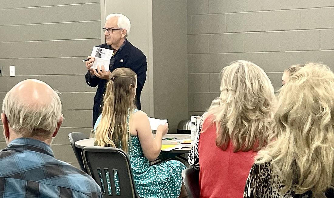 Former Senator Eddie Joe Williams discusses prison ministry and seminary program at Varner Super Max during this month's Chamber Breakfast.