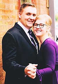 Merritt, Asbill to wed June 26